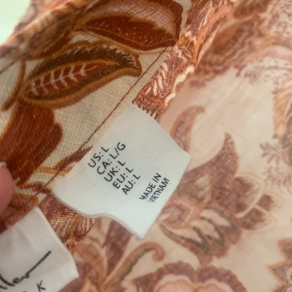 Nicole Miller | fall floral linen sleeveless button down top - Picture 5 of 7